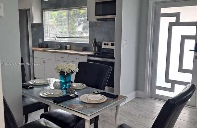 2242 Polk St photos photos