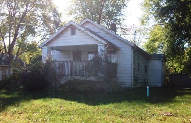 921 W Gourley Pike - 921 West Gourley Pike, Bloomington, IN 47404