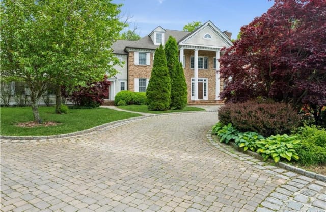 5 Rocky Hollow Drive - 5 Rocky Hollow Drive, Westchester County, NY 10538