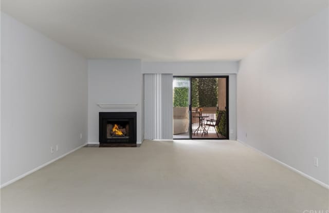 250 W Fairview Avenue Gallery 3