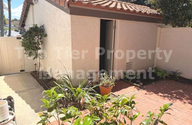 ***Charming 2 bed / 2 bath Townhome in Coastal Carlsbad - Available 04/18*** photos photos