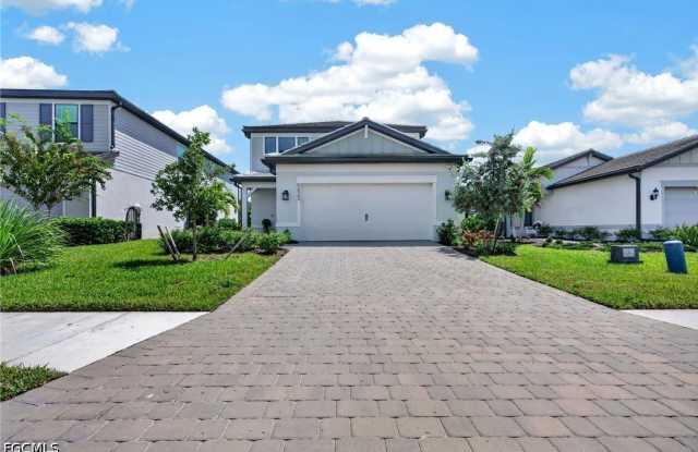 5823 Silverside Pine Court Gallery 1