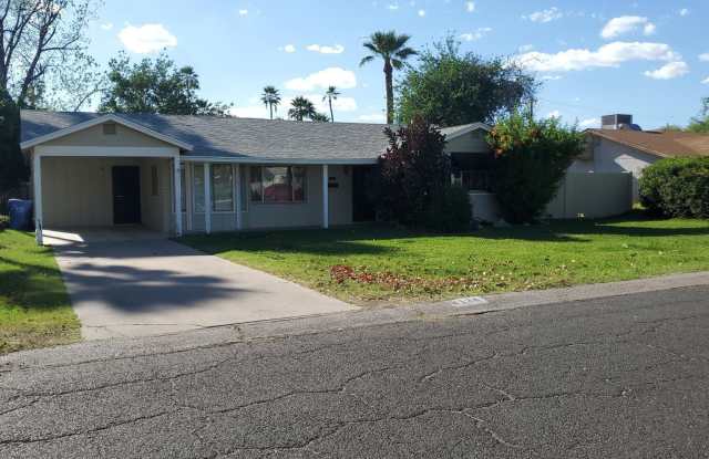 4128 N 46th Place photos photos