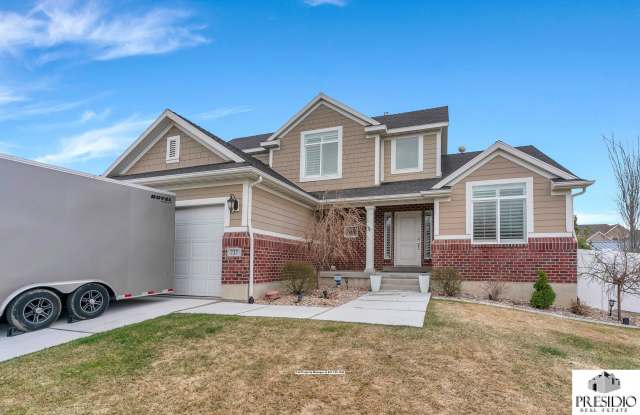 727 W Sandhill Drive - 727 Sandhill Drive, Lehi, UT 84043
