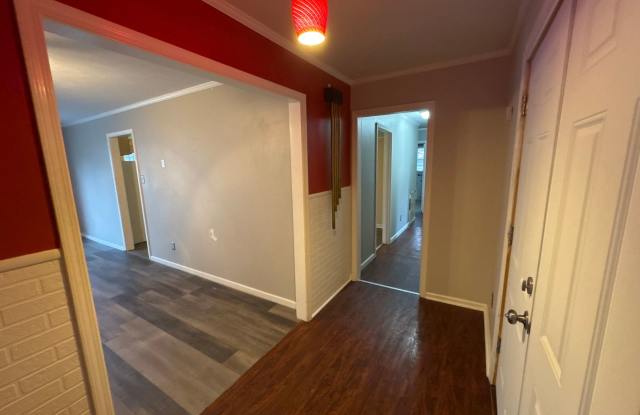 Home in Heath Gallery 4
