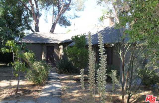 5742 Corbin Avenue photos photos 5742 Corbin Avenue photos photos