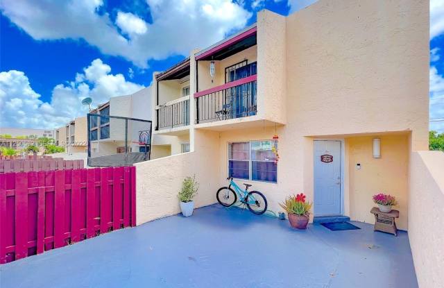 3672 SW 59th Avenue photos photos