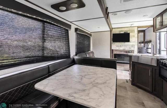 14500 Carver Dr photos photos