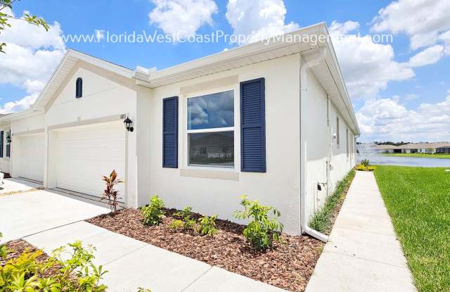 BRAND NEW! OUTSTANDING 3 BED/2 BATH VILLA AT CODDINGTON! READY FOR YOU! photos photos