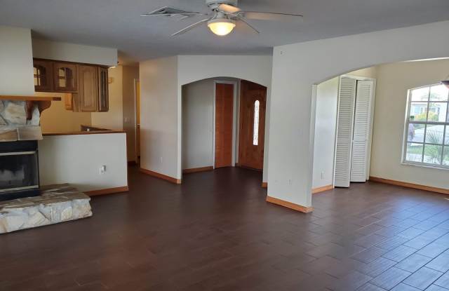 6306 Lake Sunrise Dr Gallery 3