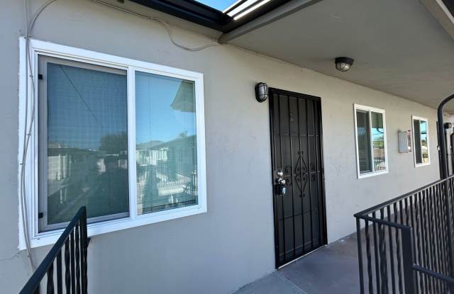1 Bed, 1 Bath in Central SD! Water/Trash Included photos photos 1 Bed, 1 Bath in Central SD! Water/Trash Included photos photos