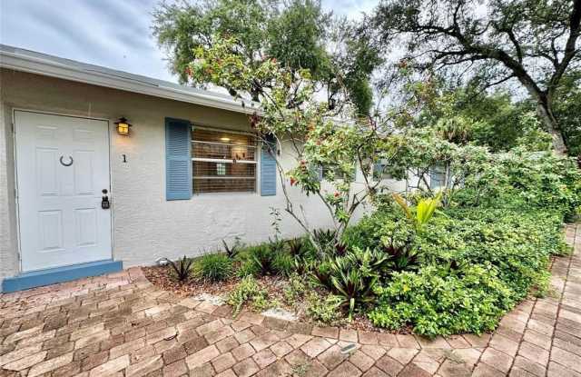 712 SW 14th Ave photos photos