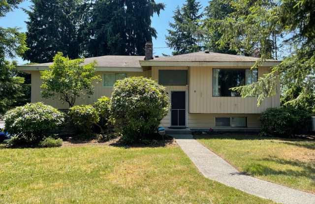 Spacious Home Right in the Heart of Covington! photos photos