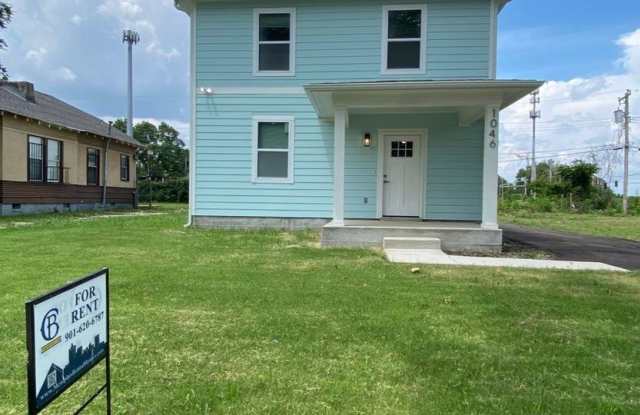 1046 Greenlaw Ave photos photos