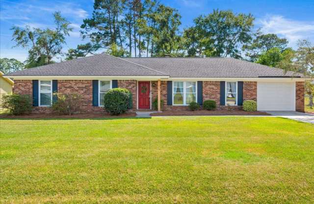 Well-Maintained Ranch Home in Southside Savannah For Lease photos photos