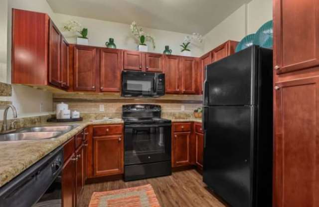 13794 N FM 620 Gallery 4