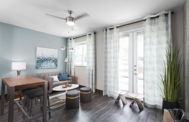 Studio LoHi Apartments Gallery 3