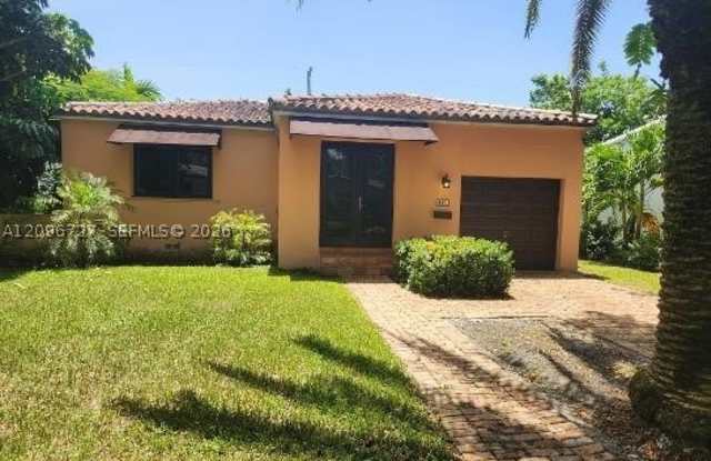 448 Cadagua Ave Gallery 2
