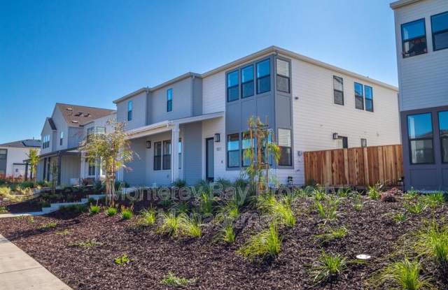 108 8th St. photos photos