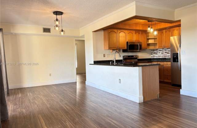 9285 SW 125th Ave photos photos