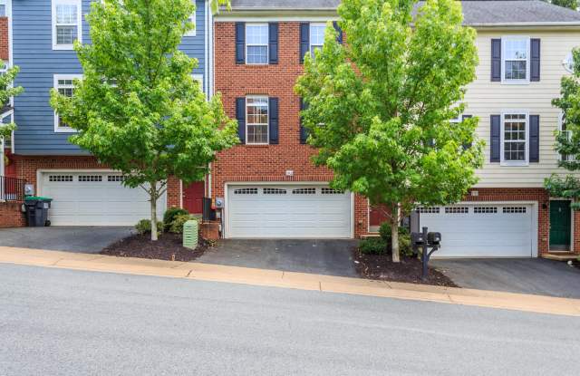 Beautiful 3-Bedroom Brookwood Townhome with 2-Car Garage — Don't Delay! photos photos Beautiful 3-Bedroom Brookwood Townhome with 2-Car Garage — Don't Delay! photos photos