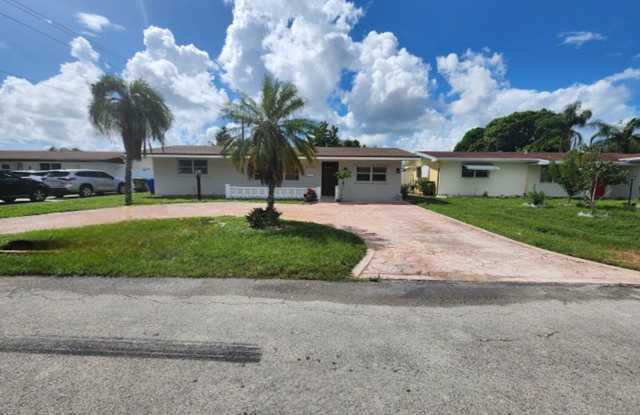 8760 NW 14TH Street, Pembroke Pines, FL 33024 Gallery 4