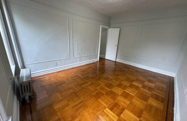 11835 Metropolitan Ave Apt C3 - 118-35 Metropolitan Avenue, Queens, NY 11415