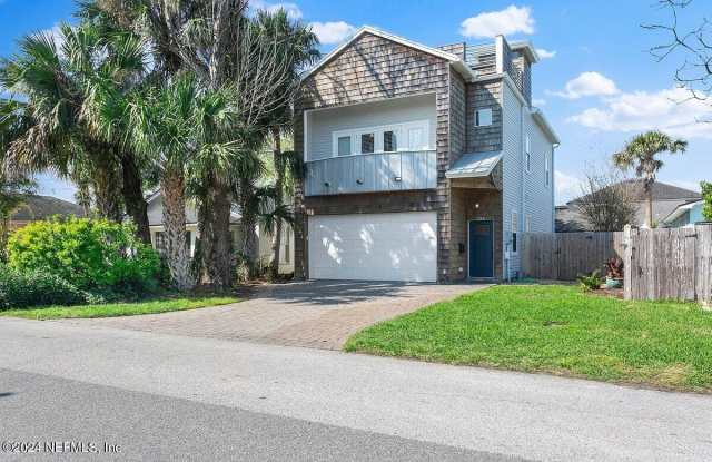 326 6TH Street N photos photos