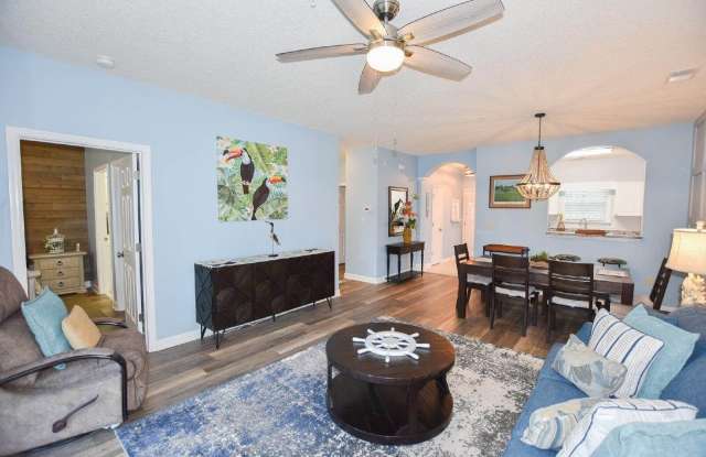 5825 Catalina Dr. Gallery 3