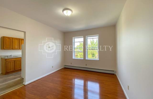 162-164 Ward St / Luca Investments LLC photos photos