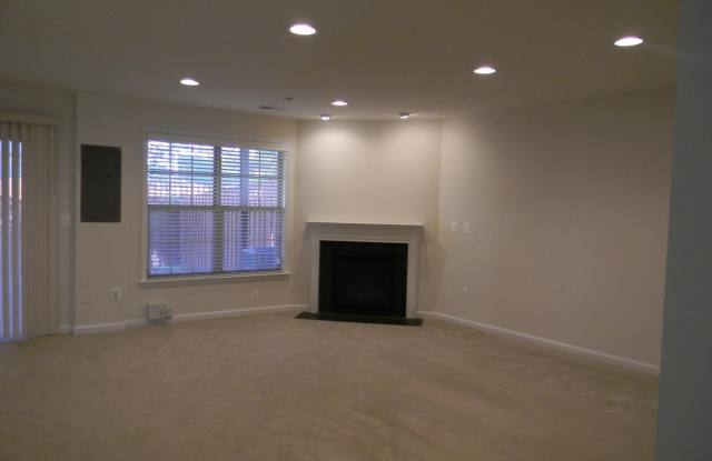 22174 BREITLING TERRACE Gallery 4