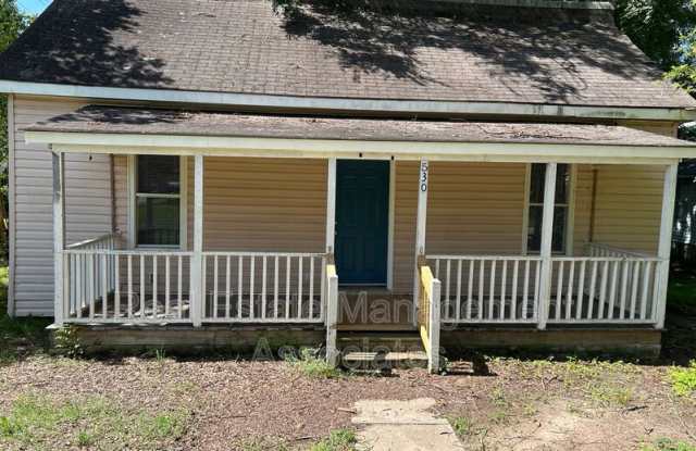 530 E Solomon St photos photos