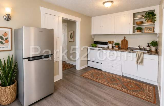 2nd Floor Indoor Cat Friendly Tacoma Area 1 Bedroom Apartment Gallery 3