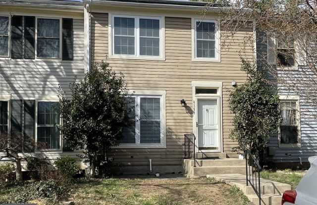 8151 CRABAPPLE LANE - 8151 Crabapple Lane, Montgomery County, MD 20879