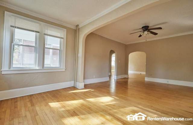 3432 Girard Avenue S Gallery 2