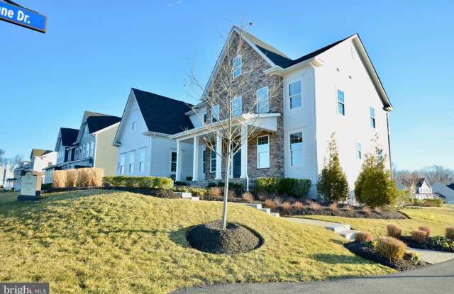 24596 BUCKWHEAT LN Gallery 3