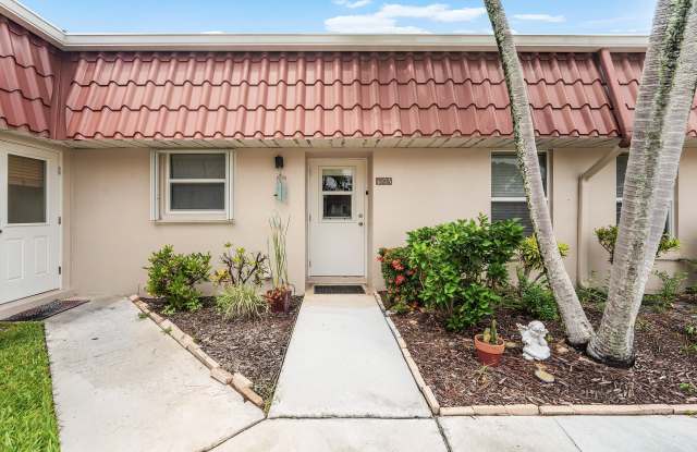 687 MARLBORO Oval Gallery 2