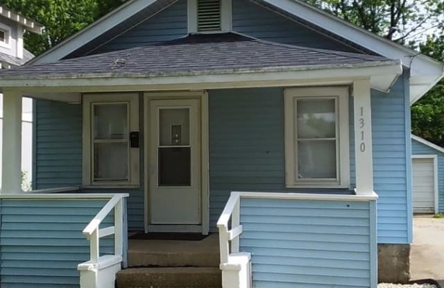 1310 Randall St. - 1310 Randall Street, Beloit, WI 53511