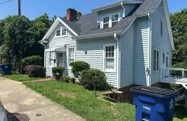 Three bedroom, three bath house in West End! Move In Special 1/2 off the first months rent w/ 13 month lease photos photos