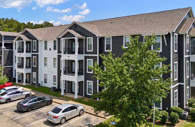 River Valley Flats Gallery 1