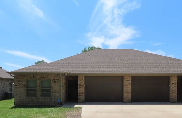 Bullard ISD! Gorgeous 2 Bedroom, 1 Bath Duplex photos photos