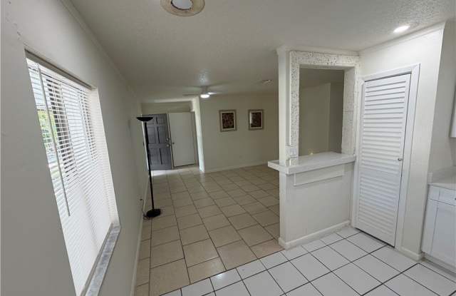 5831 Casablanca Court Gallery 4