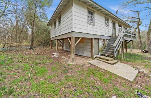20973 Lakeview Drive Gallery 3