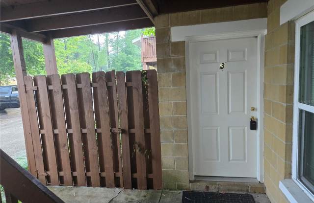 3934 SW 26TH DRIVE - 3934 Southwest 26th Drive, Gainesville, FL 32608 3934 SW 26TH DRIVE - 3934 Southwest 26th Drive, Gainesville, FL 32608