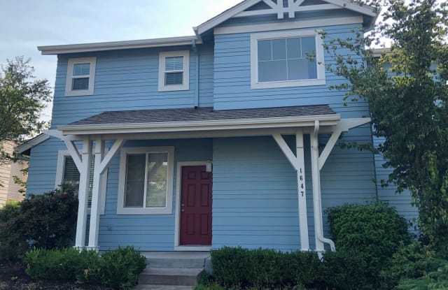 1647 Hamlet Ln - 1647 Hamlet Lane, Eugene, OR 97402