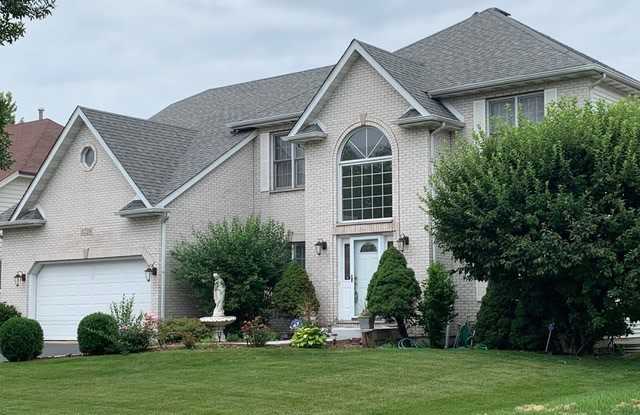 3739 Mistflower Lane Gallery 2