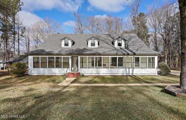 313 Le Bourgeois Lane photos photos