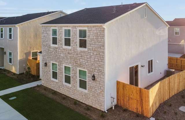 Brand-New 3BD/2.5BA Home in Southwest Bakersfield Modern Finishes, Solar & 2-Car Garage photos photos