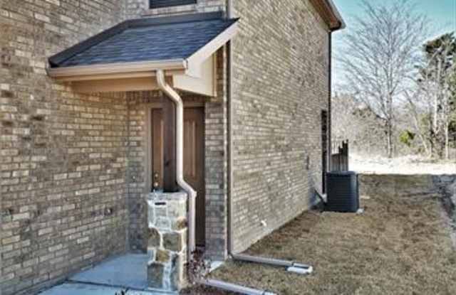 710 Amber Drive Gallery 4