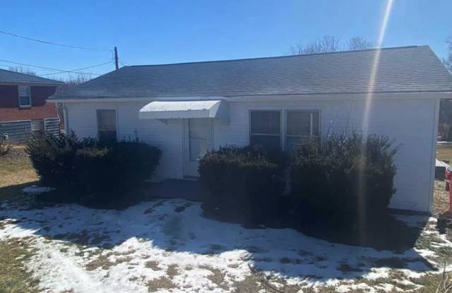 Charming 2-Bedroom, 1-Bathroom Independent House Gallery 1